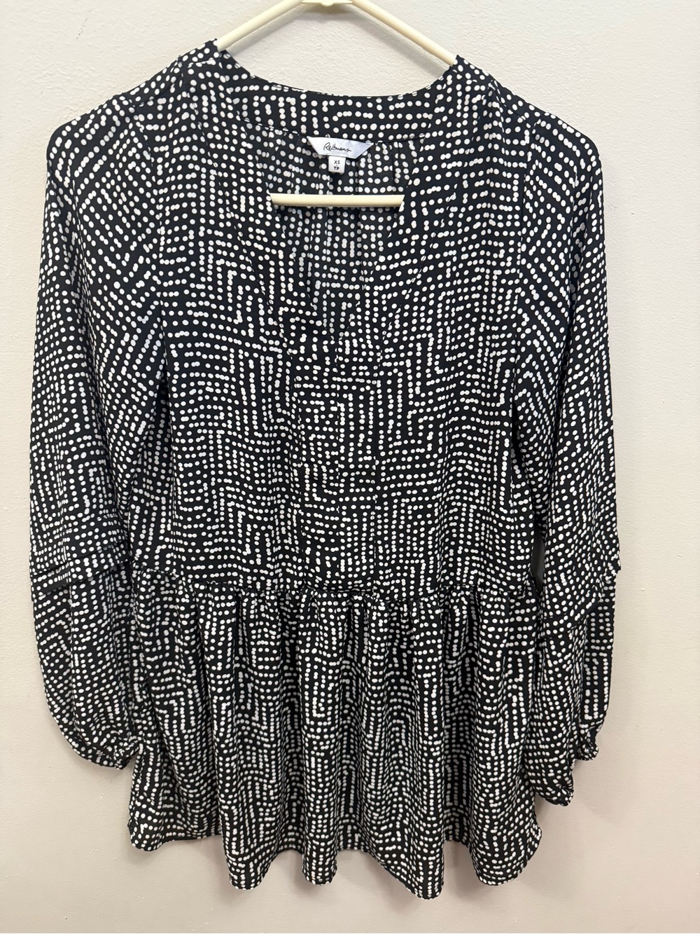 Reitmans Black and White Dot-Print Peplum Tunic Women's XS